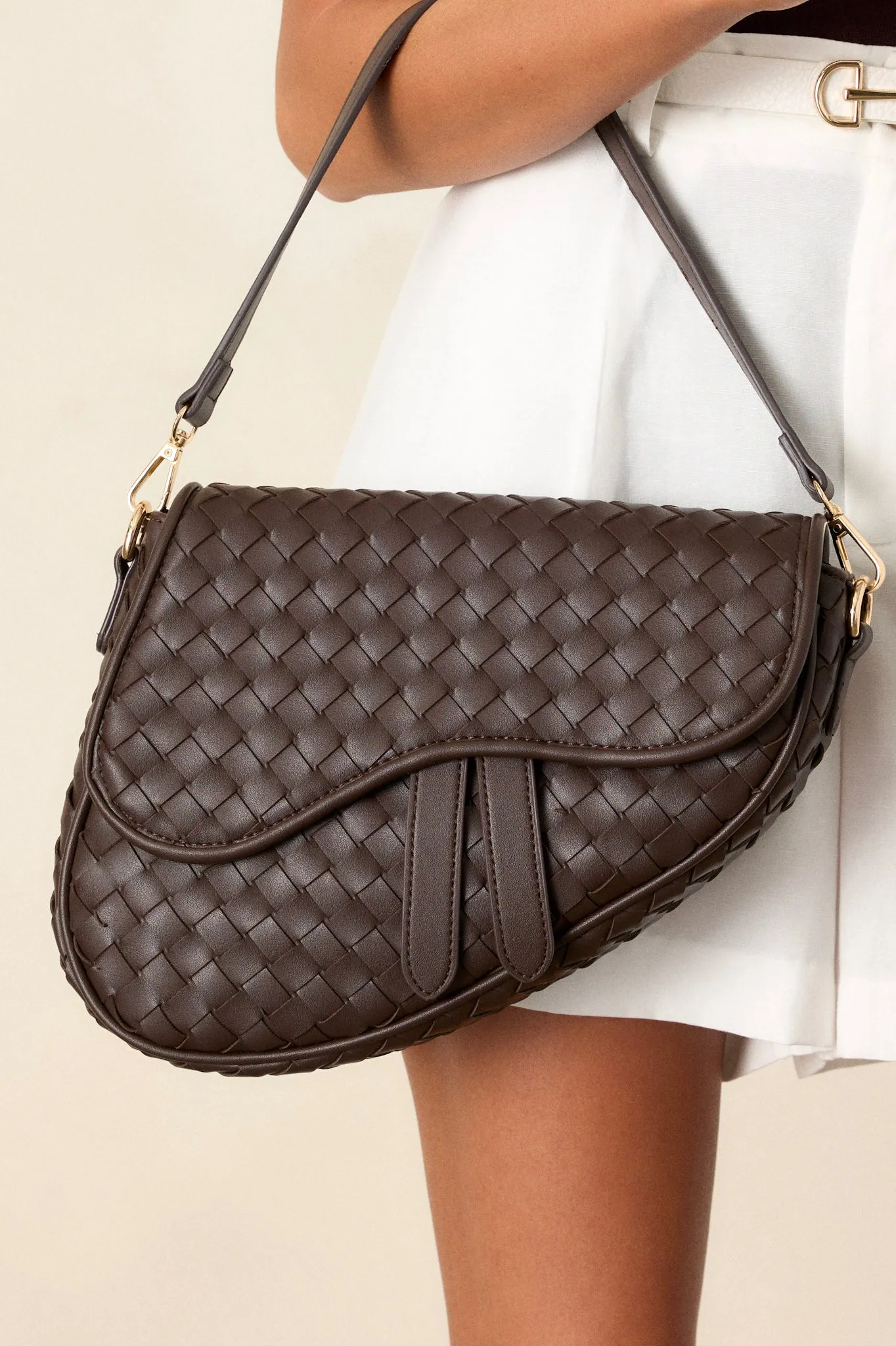 Around City Streets Woven Brown Saddlebag