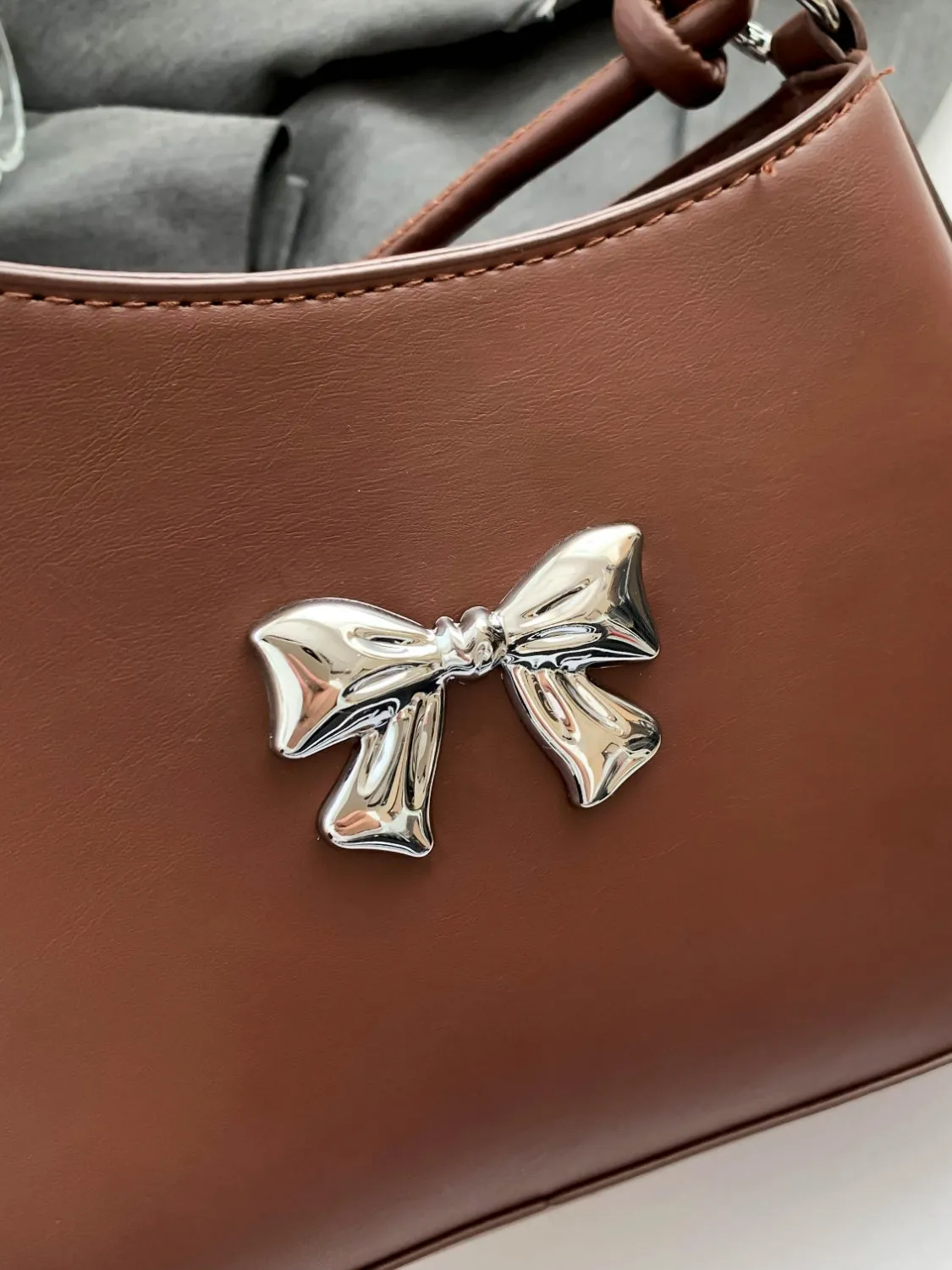 Bow-Detail PU Leather Knotted Strap Handbag