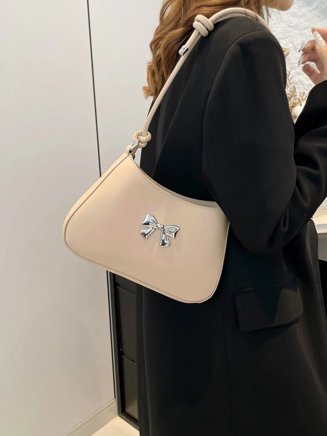 Bow-Detail PU Leather Knotted Strap Handbag