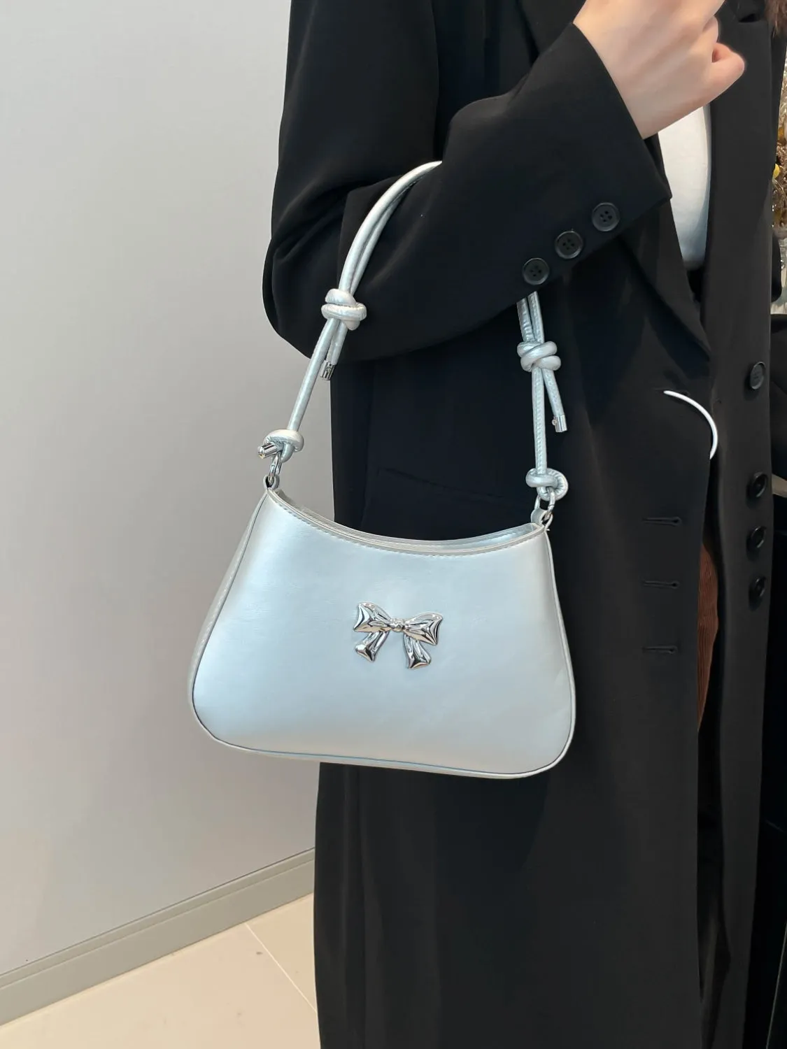 Bow-Detail PU Leather Knotted Strap Handbag