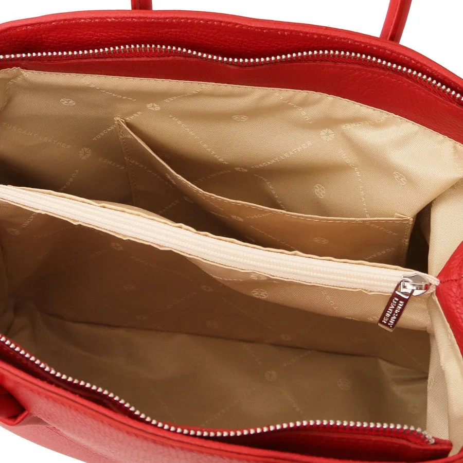 Camelia Ladies Leather Handbag