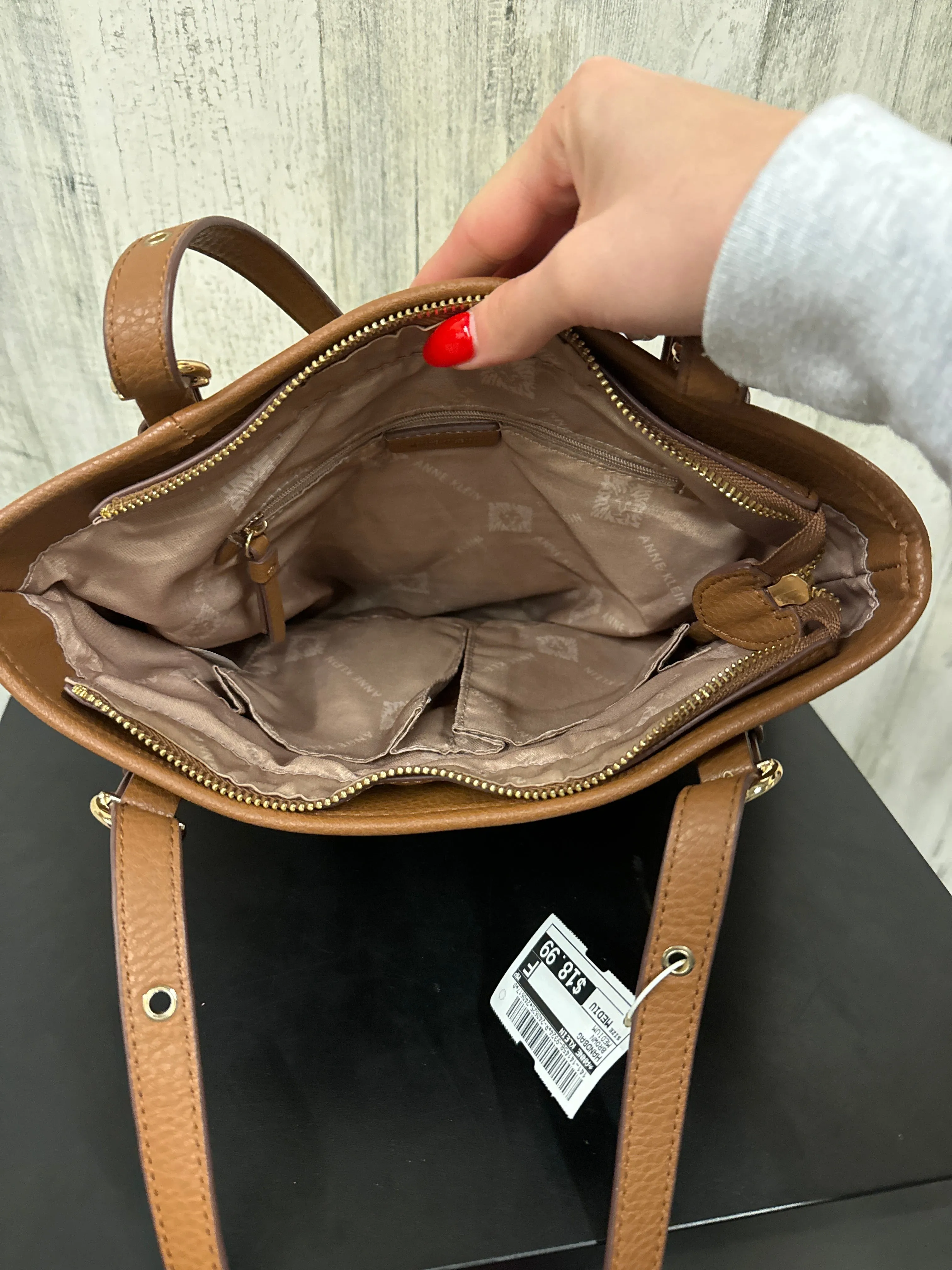 Handbag Anne Klein, Size Medium