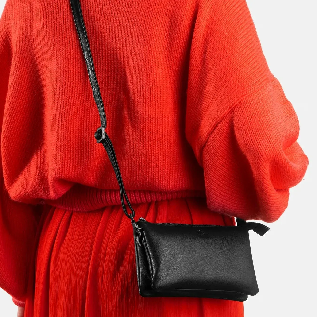 Yoshi Leather Logan Multiway Cross Body Bag